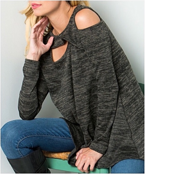 Stunning Flowy Cut Out Tunic Top S/M - Picture 2 of 8